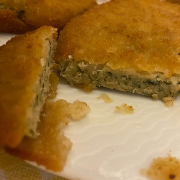photo of Valsoia Cotolette con spinaci shared by @pippoarde97 on  14 Dec 2022 - review