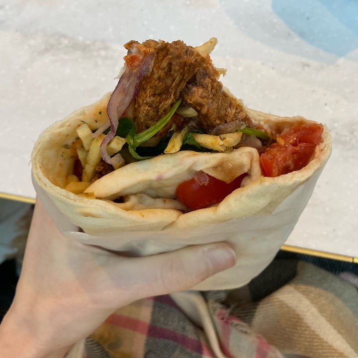 photo of Plant Kitchen (M&S) No Lamb Shawarma shared by @rosiesargeant on  10 Jan 2022 - review