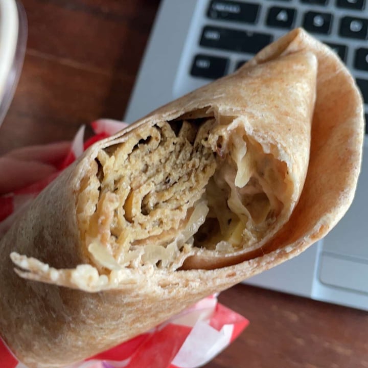 photo of Cleveland Vegan Gyro wrap shared by @cybergata on  17 Mar 2021 - review