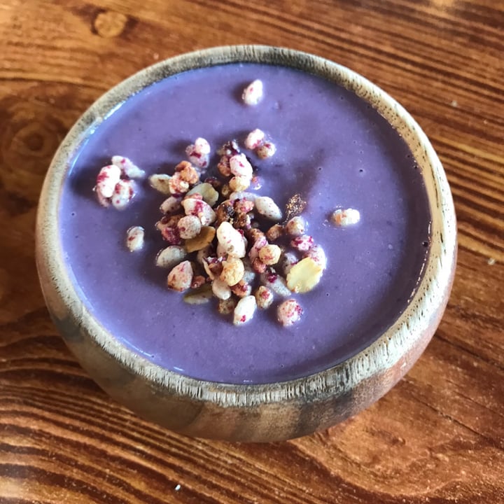 photo of nomVnom Bistro Purple Smoothie shared by @piggy-egg on  08 Aug 2021 - review