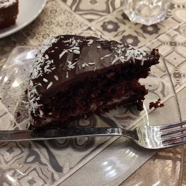 Photo of the dish “Torta vegan cocco e cioccolato”