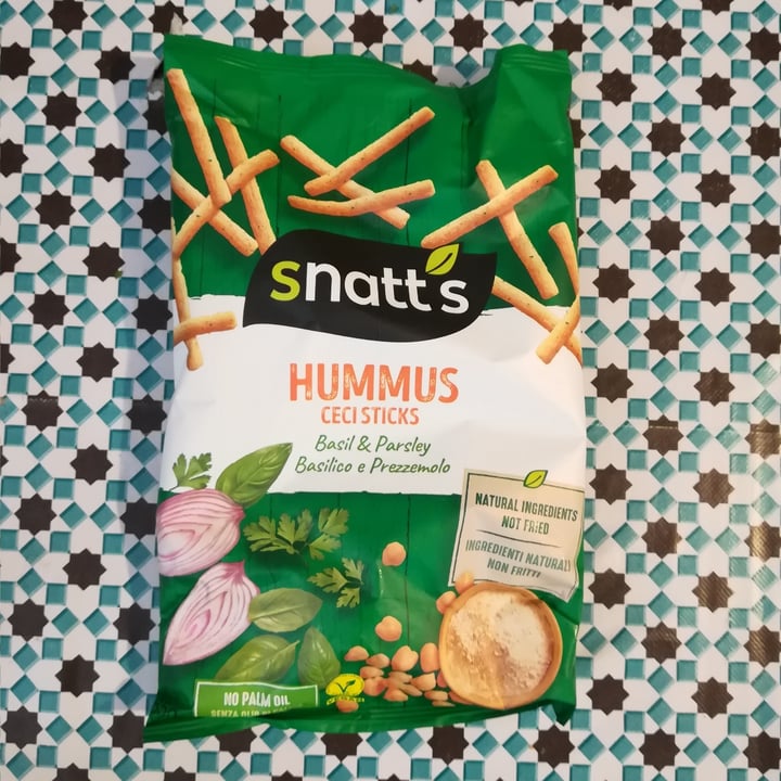 photo of snatt’s Hummus ceci sticks basil & parsley shared by @creuzadema on  21 Oct 2022 - review