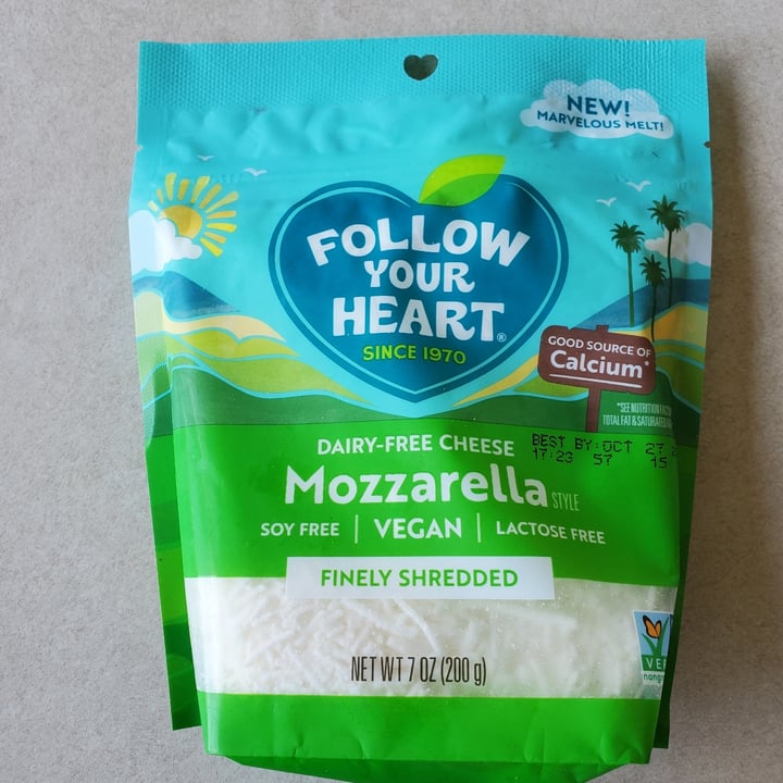 photo of Follow Your Heart Mozzarella Finely Shredded shared by @ddelly on  14 Jul 2022 - review