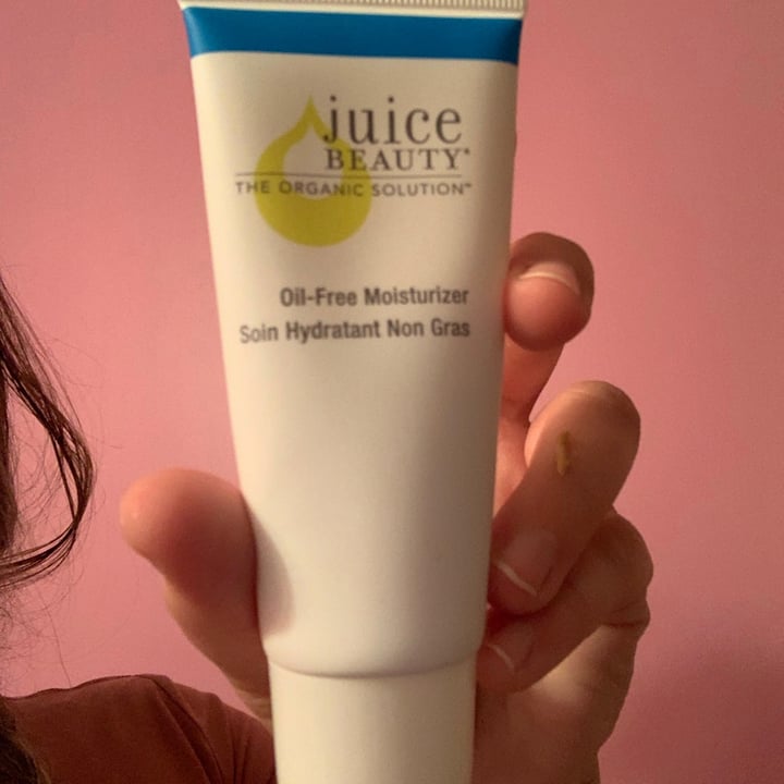 review photo of Juice Beauty Spf 30 oil free moisturiser shared by @addie623 on 18 Aug 2021 - review