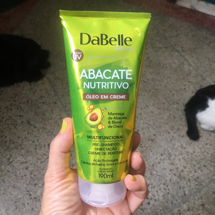 photo of Dabelle Creme De Pentear Abacate Nutritivo shared by @cristinamorim on  02 Nov 2021 - review