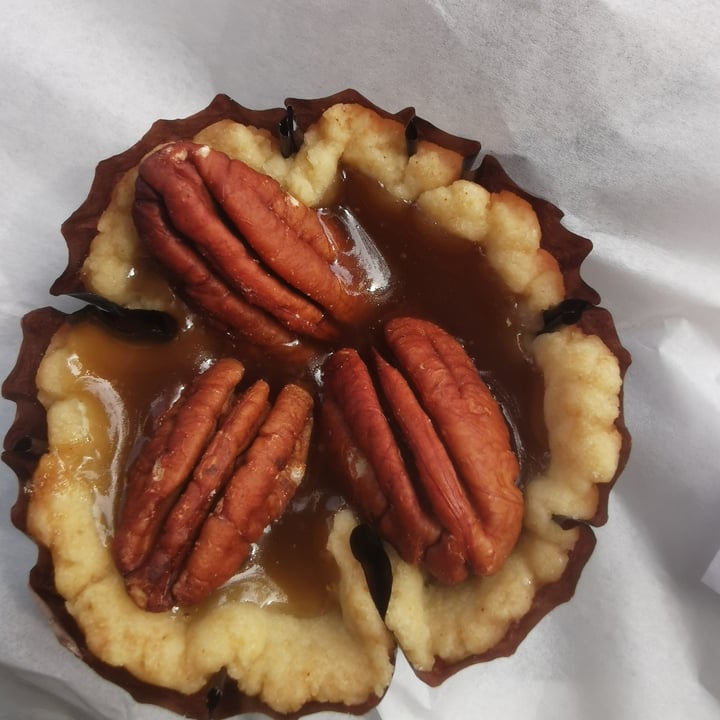 photo of Vegan Danish Bakery Pecan Butter Tarts shared by @broccolicat on  19 Jul 2021 - review