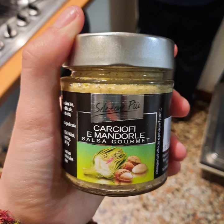 photo of Selezione Più In's Carciofi e mandorle salsa gourmet shared by @silvialuli on  10 Dec 2021 - review