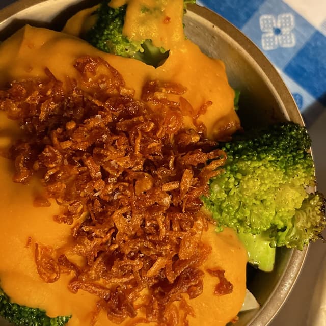 菜肴“Cheesy Broccoli”的照片