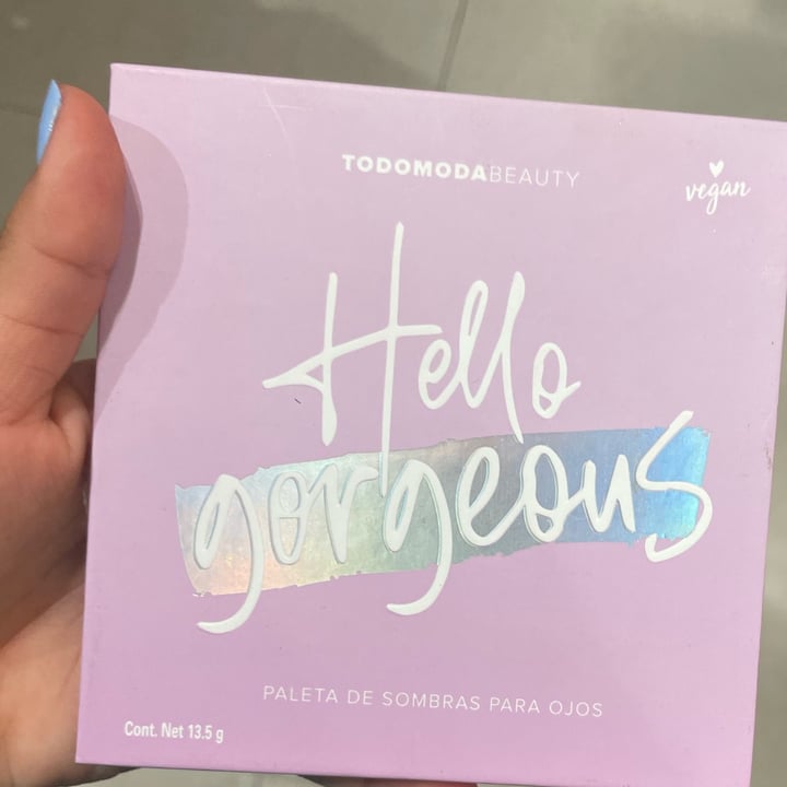 photo of Todomoda Beauty Paleta de sombras Hello Gorgeous shared by @veggievegaan on  27 Jun 2022 - review