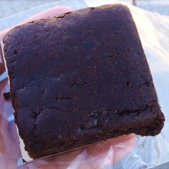 photo of Blend בלנד - בר בריאות Chocolate tahini brownie shared by @odelia on  05 Oct 2021 - review