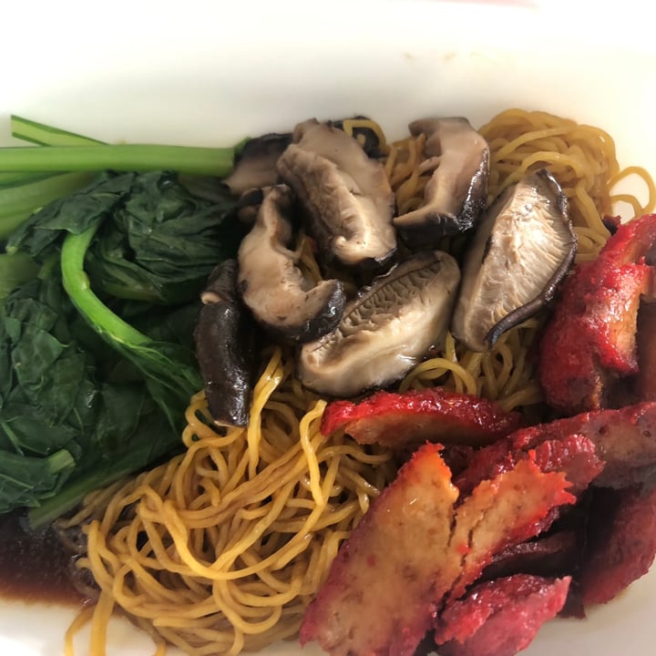 photo of Tanaka Vegetarian (田中素食） Mushroom Noodles Mee Kia shared by @meltingpotatoes on  26 Feb 2021 - review