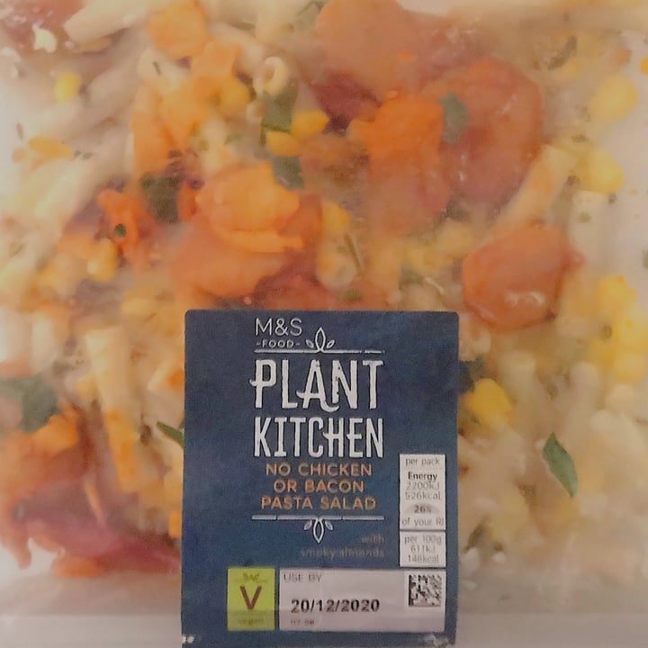 photo of Plant Kitchen (M&S) No Chicken or Bacon Pasta Salad shared by @veganellas on  18 Dec 2020 - review