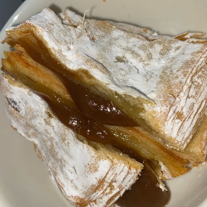 photo of Le Panem Briquets de Dulce de Leche shared by @julilanga on  03 Jun 2022 - review