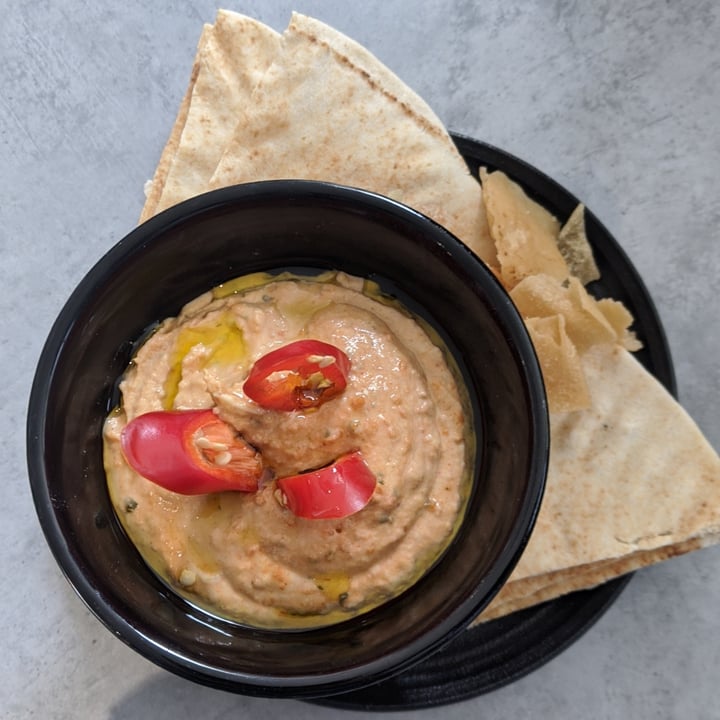 photo of EAT LEBÖ Firecracker Hummus shared by @alfiejameshall on  10 Sep 2020 - review