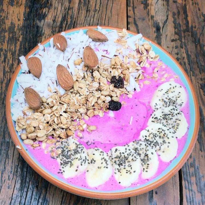 photo of Casa Graviola Bowl De Pitaya shared by @brendaoliveira on  11 May 2022 - review