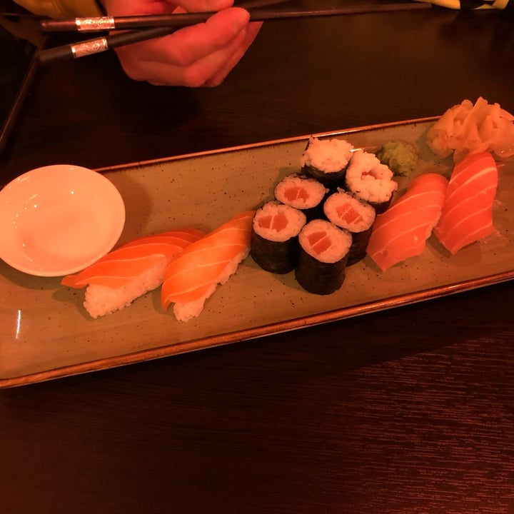 review photo of KIM999 Vietnamese Vegan & Veggie Cuisine Vegan Sushi shared by @erika00 on 26 Feb 2022 - review