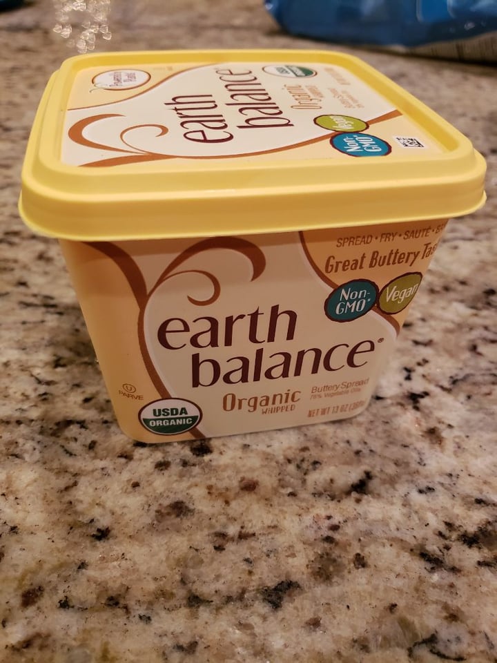 photo of Earth Balance Organic Whipped Buttery Spread shared by @amelianeff on  19 Dec 2019 - review