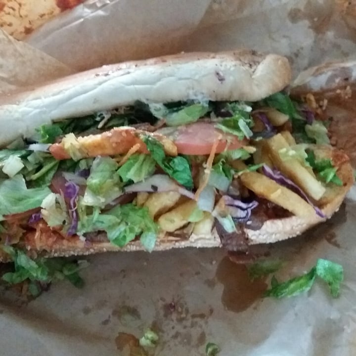 review photo of Lekker Vegan Kloof Mixed Chickn and Beef Gatsby shared by @talthegreenteacher on 19 Mar 2021 - review