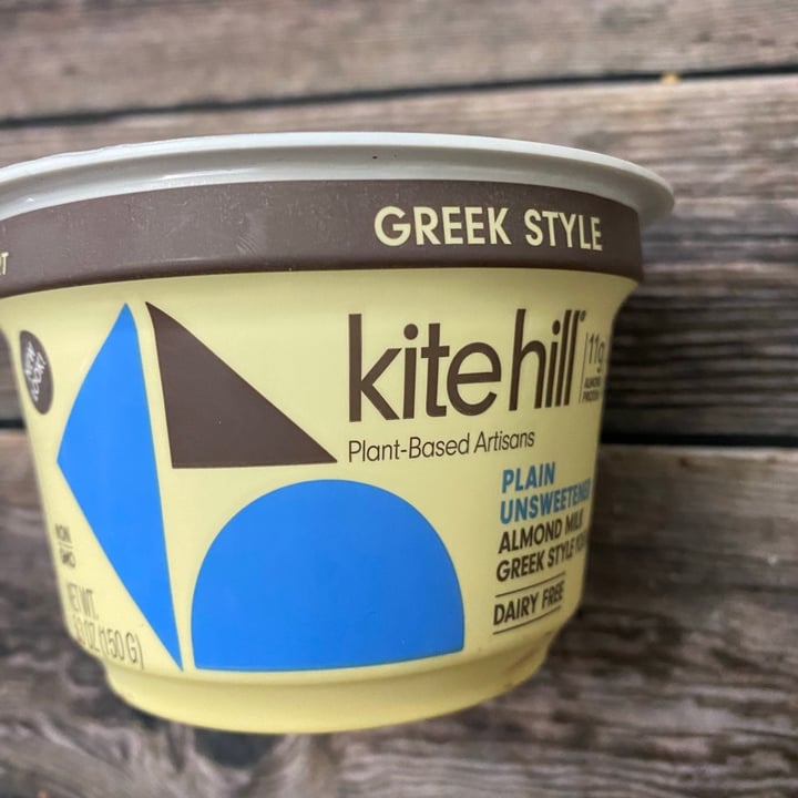 photo of Kite Hill Plain Unsweetened Almond Milk Greek Style Yogurt shared by @veganfoodcrazy on  12 May 2021 - review