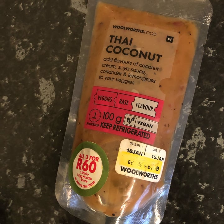 photo of Woolworths Food Thai coconut sauce shared by @louiseloveslentils on  06 Jan 2022 - review