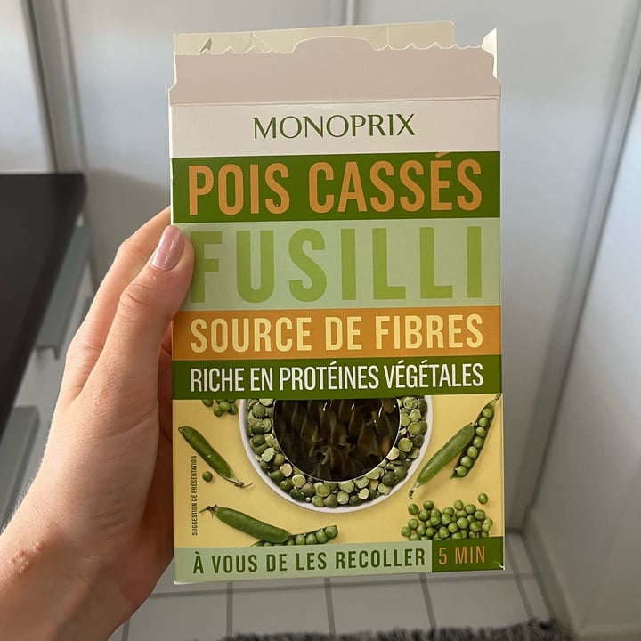 photo of Monoprix fusili aux pois cassés shared by @withrebecca on  13 Aug 2022 - review