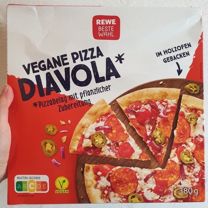 photo of REWE Beste Wahl Pizza Diavola shared by @sotofu on  06 May 2022 - review