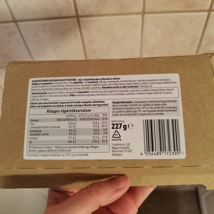 review photo of Next Level Meat Burger Vegetali shared by @hajnalkaveronika on 30 Jan 2022 - review