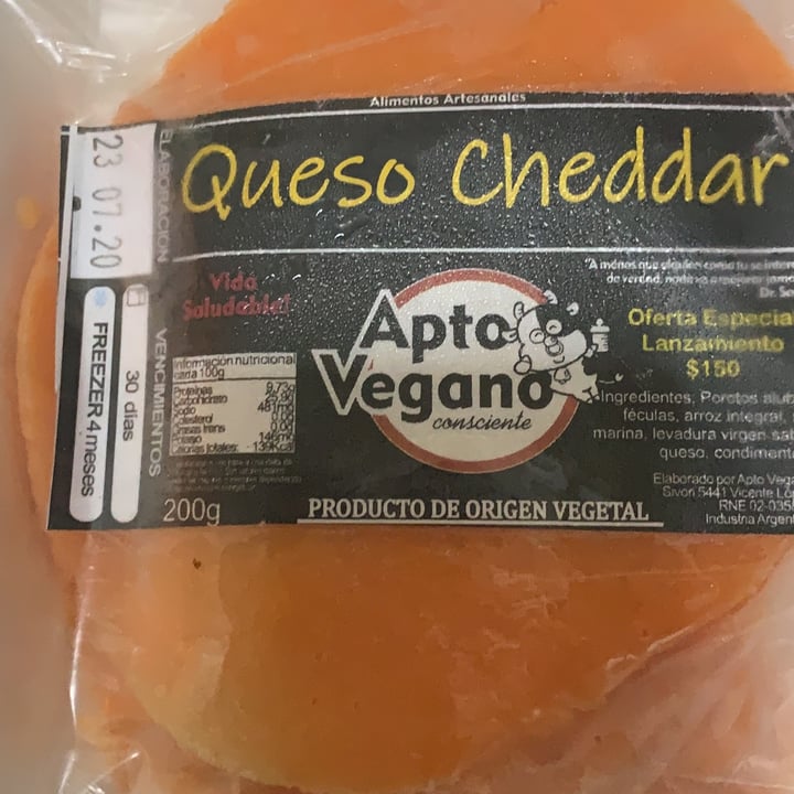photo of Vida saludable Queso cheddar shared by @bebuvegan on  19 Jan 2021 - review