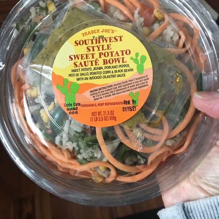 photo of Trader Joe's Southwest Style Sweet Potato Sauté Bowl shared by @mnvegan on  15 Jan 2021 - review