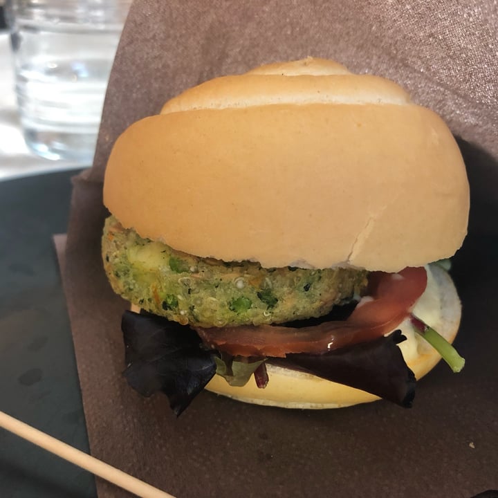 review photo of LaTappa Rovigo Veggie Burger shared by @valetj on 04 May 2022 - review