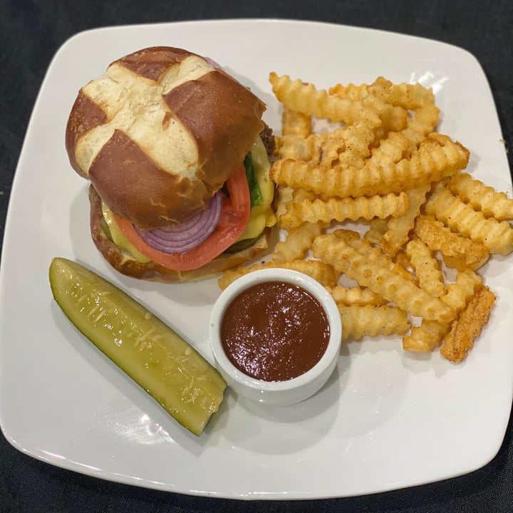 photo of Green Culture Veggie Burger shared by @naomigreen on  06 Apr 2020 - review