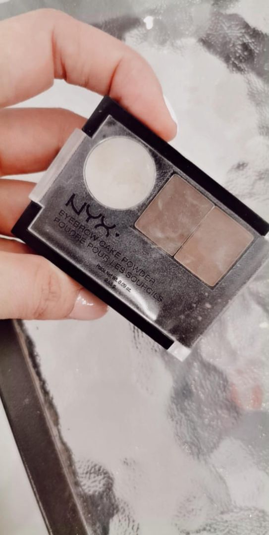 photo of NYX Cosmetics Eyebrow Cake Powder shared by @alicegoldweight on  17 Feb 2020 - review