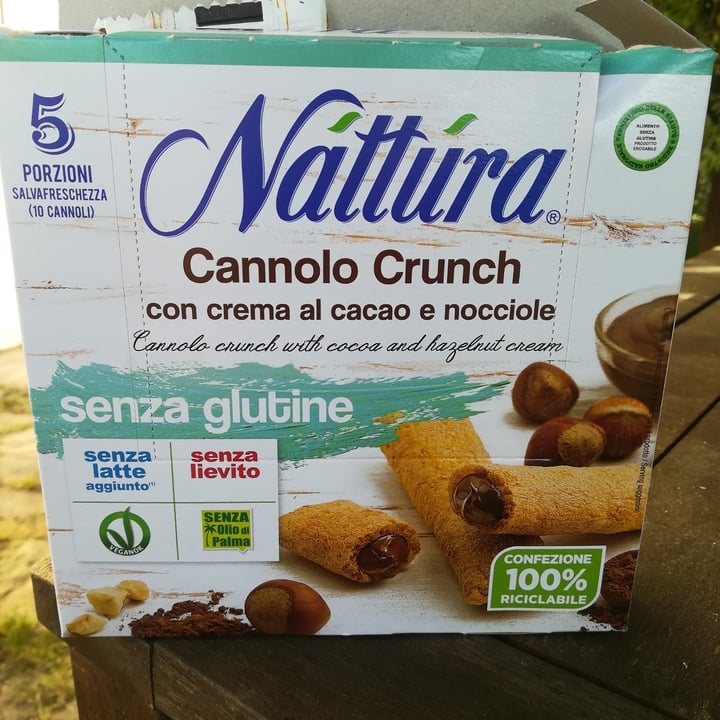 photo of Nattura Cannolo Crunch con Crema al Cacao e Nocciole shared by @serenasensi on  23 May 2022 - review