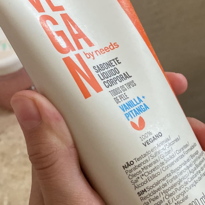 photo of Vegan by Needs Sabonete Líquido Corporal shared by @catarinagc on  21 May 2022 - review