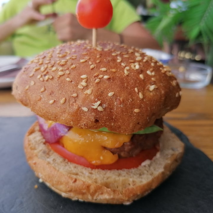 photo of Carnaval Javea Beyond burger shared by @jessvv on  07 Aug 2020 - review