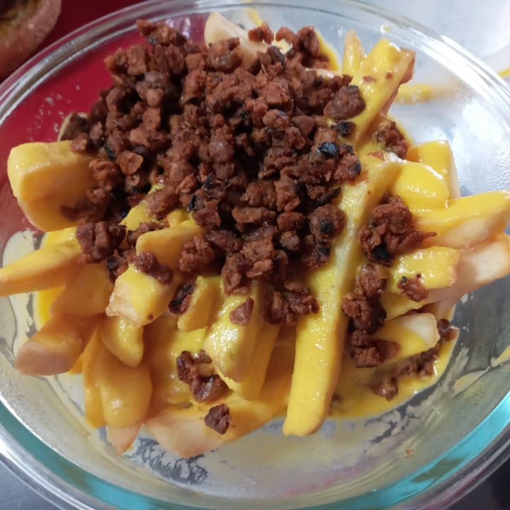 photo of Ixteriolo's Papas con queso Y Chorizo shared by @bettyveg on  27 Feb 2021 - review