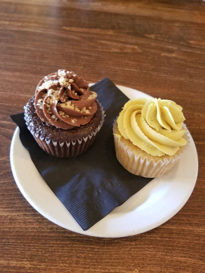 photo of Naked Cafe Cupcakes!! shared by @vegandyeries on  26 Mar 2019 - review