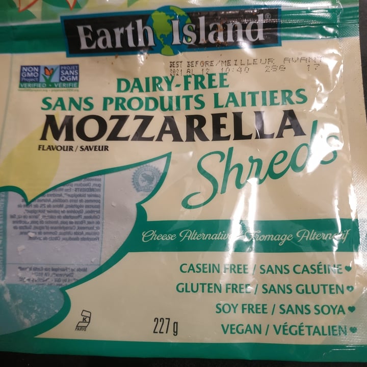 photo of Earth Island Vegan Mozzarella Shreds shared by @marcusserrao on  09 Dec 2020 - review