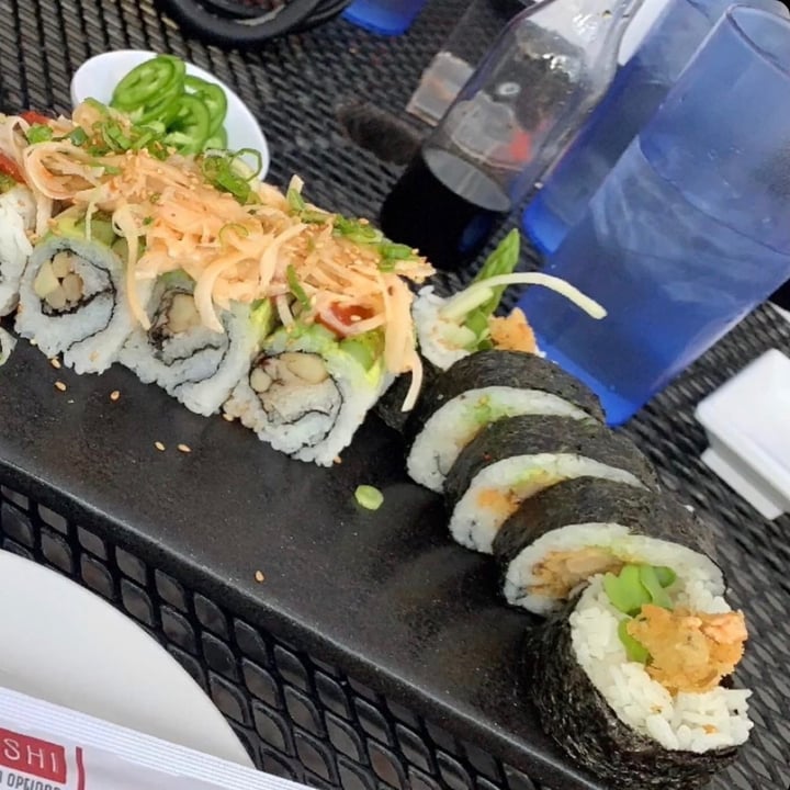 photo of Midtown Sushi Vegan OMFG Roll shared by @pascalraquel on  17 Dec 2020 - review