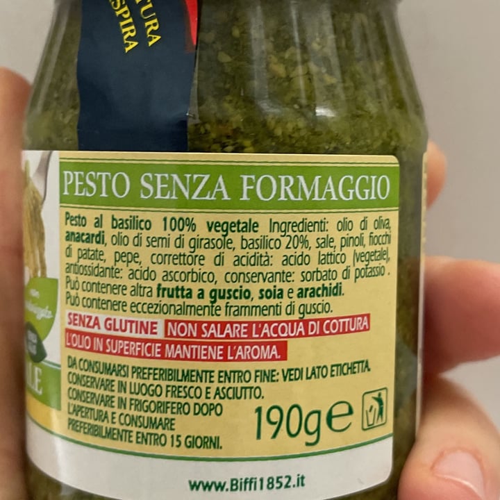 review photo of Biffi Che Sugo! Pesto 100% Vegetale Senza Formaggio Jar shared by @danieletonin on 06 Apr 2022 - review