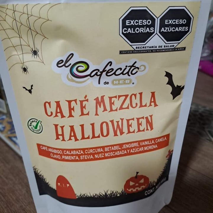 photo of HEB Café Mezcla Halloween shared by @aguedamperez on  31 Oct 2022 - review