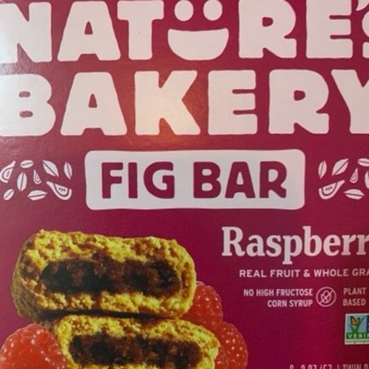 photo of Nature's Bakery Fig Bar Raspberry shared by @cowmama on  25 Apr 2020 - review