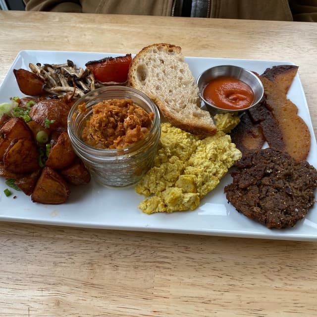 Foto do prato “Traditional English Breakfast”