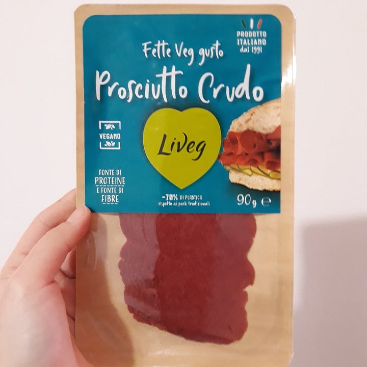 review photo of Liveg Fette veg gusto prosciutto crudo shared by @monikavegan on 29 Dec 2021 - review