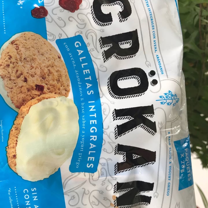 photo of Crokan Galletas Integrales Sabor Yogurt Griego shared by @jhotananan on  31 Aug 2021 - review