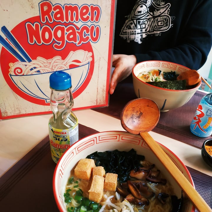 photo of Ramen Nogacu Ramen vegetariano shared by @veganforever72 on  27 Nov 2020 - review