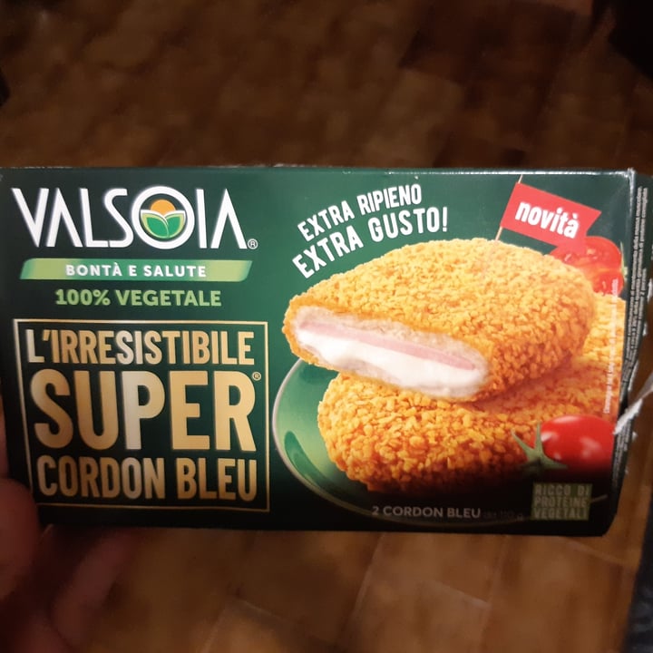 photo of Valsoia Irresistibile super gordon bleu shared by @noemicrimson on  10 Oct 2022 - review