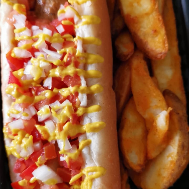photo of VegCo. Restaurante Vegano Hotdog Beyond shared by @carolinamar on  09 Aug 2020 - review