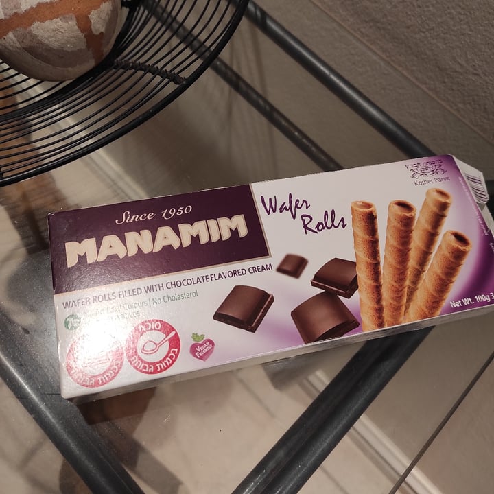 photo of Manamim Wafer Rolls shared by @veganjumjum on  06 Aug 2021 - review