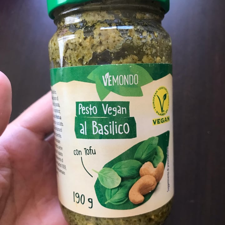 photo of Vemondo  Pesto Vegan al Basilico shared by @suellen on  09 Aug 2022 - review
